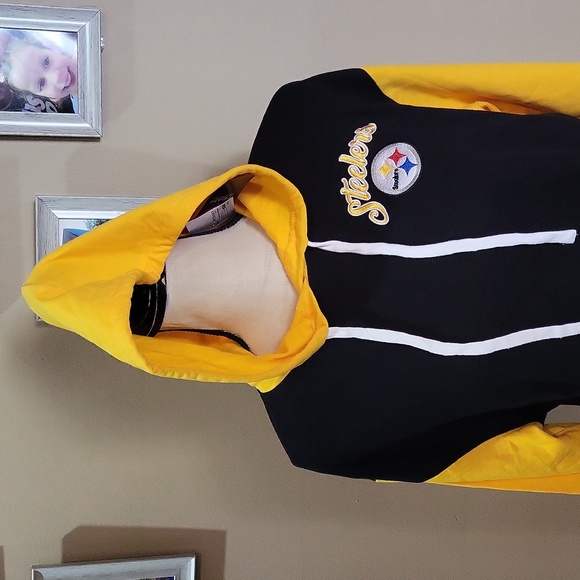 NFL Team Apparel Steelers Hoodie - Picture 2 of 13